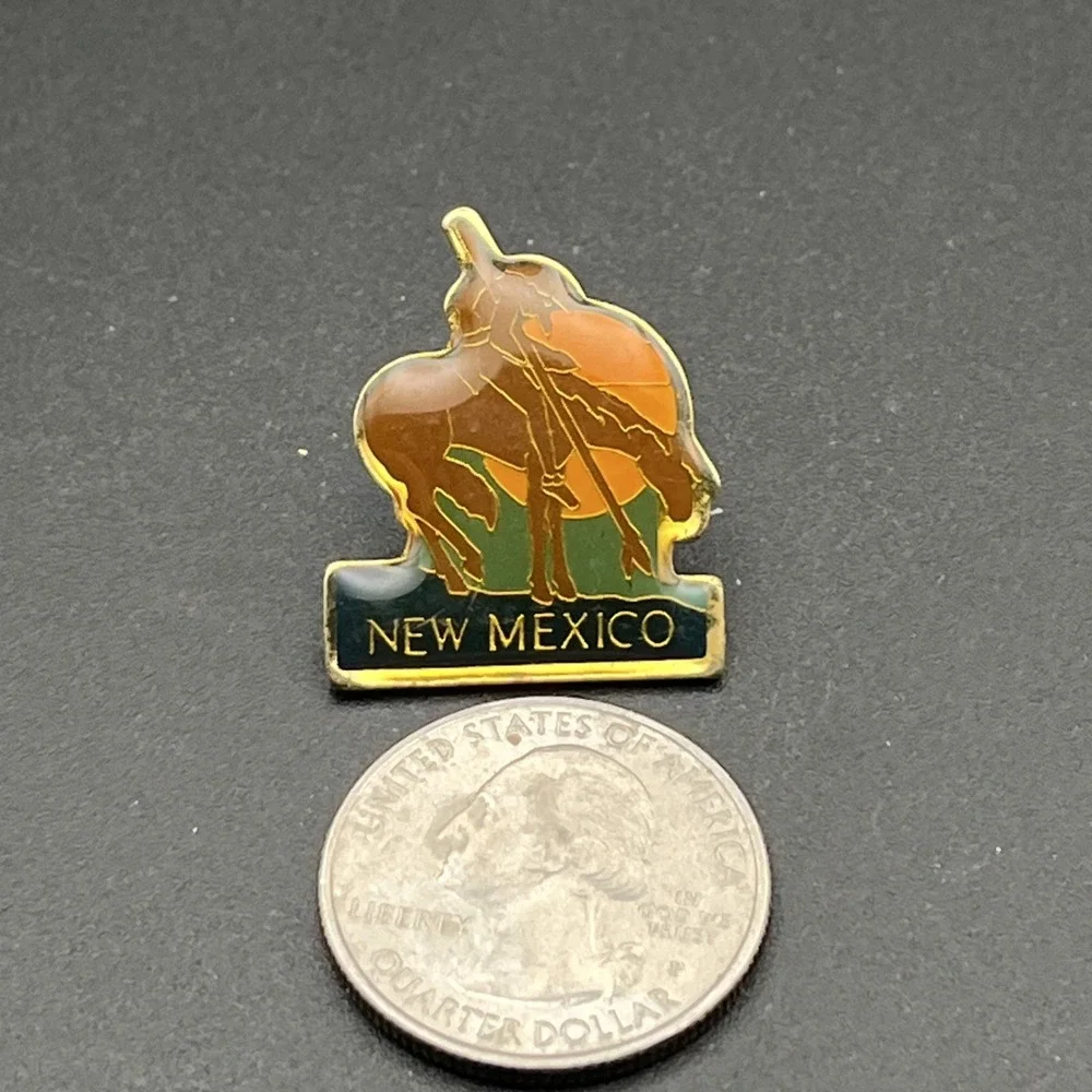New Mexico Sunset Horse Native American‎ United States Of America Lapel Hat Pin